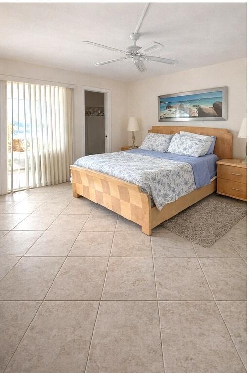 Building Photo - 4032 Yarmouth E