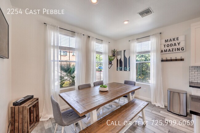 Building Photo - 2254 Cast Pebble Dr