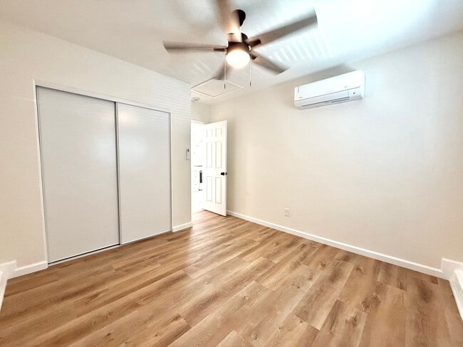 Building Photo - For Rent – 2 Bedroom, 1 Bath Apartment in ...