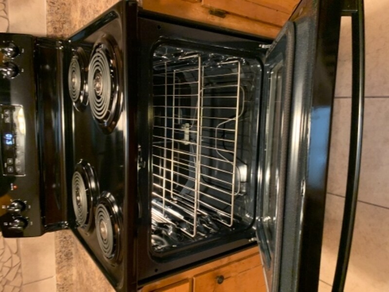 Building Photo - 420 Oscar St