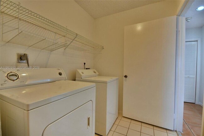 Building Photo - 10380 NW 46th St