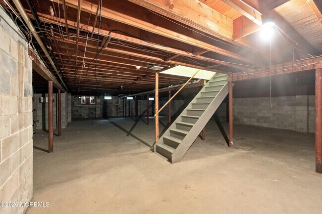 Building Photo - 1180 Cynthia Ln