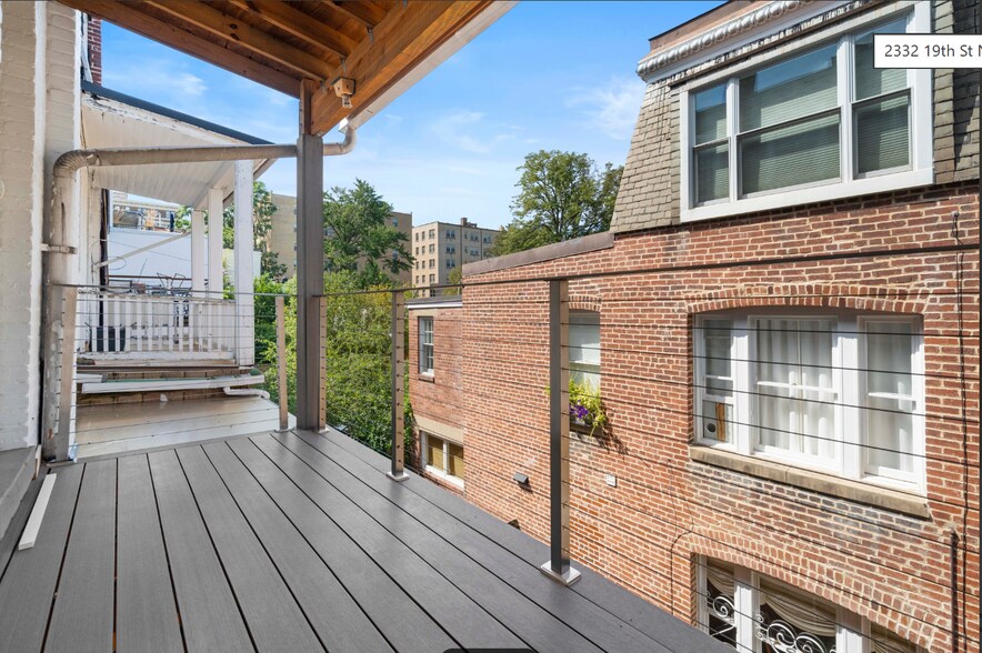 Building Photo - 2332 19th St NW