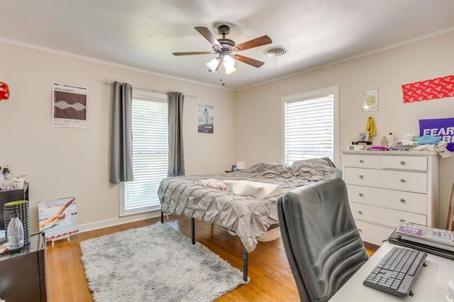 Building Photo - 2809 Benbrook Blvd