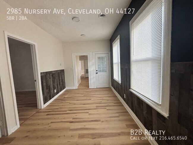 Building Photo - 2985 Nursery Ave