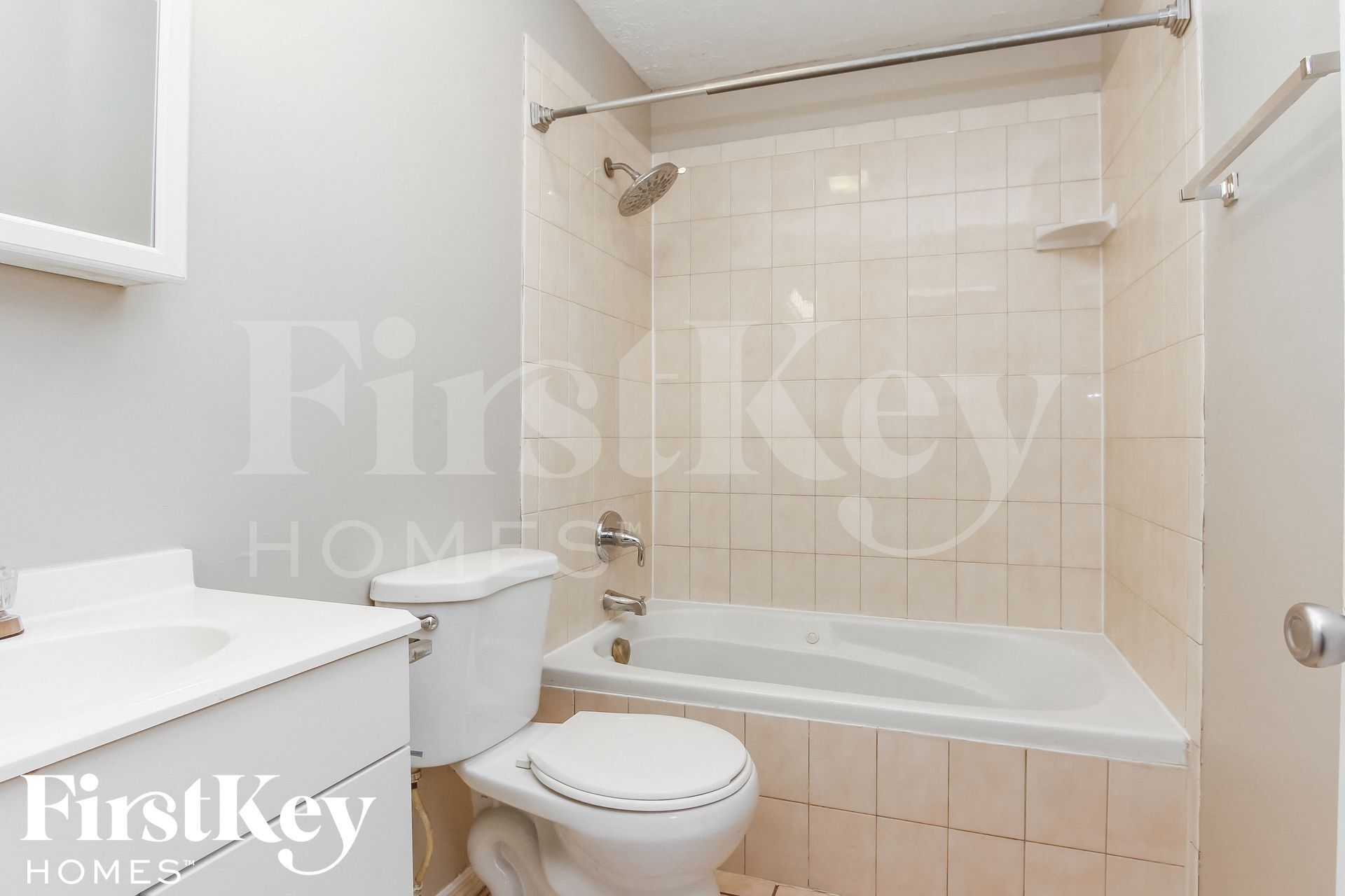 Building Photo - 1210 Gulf Dr