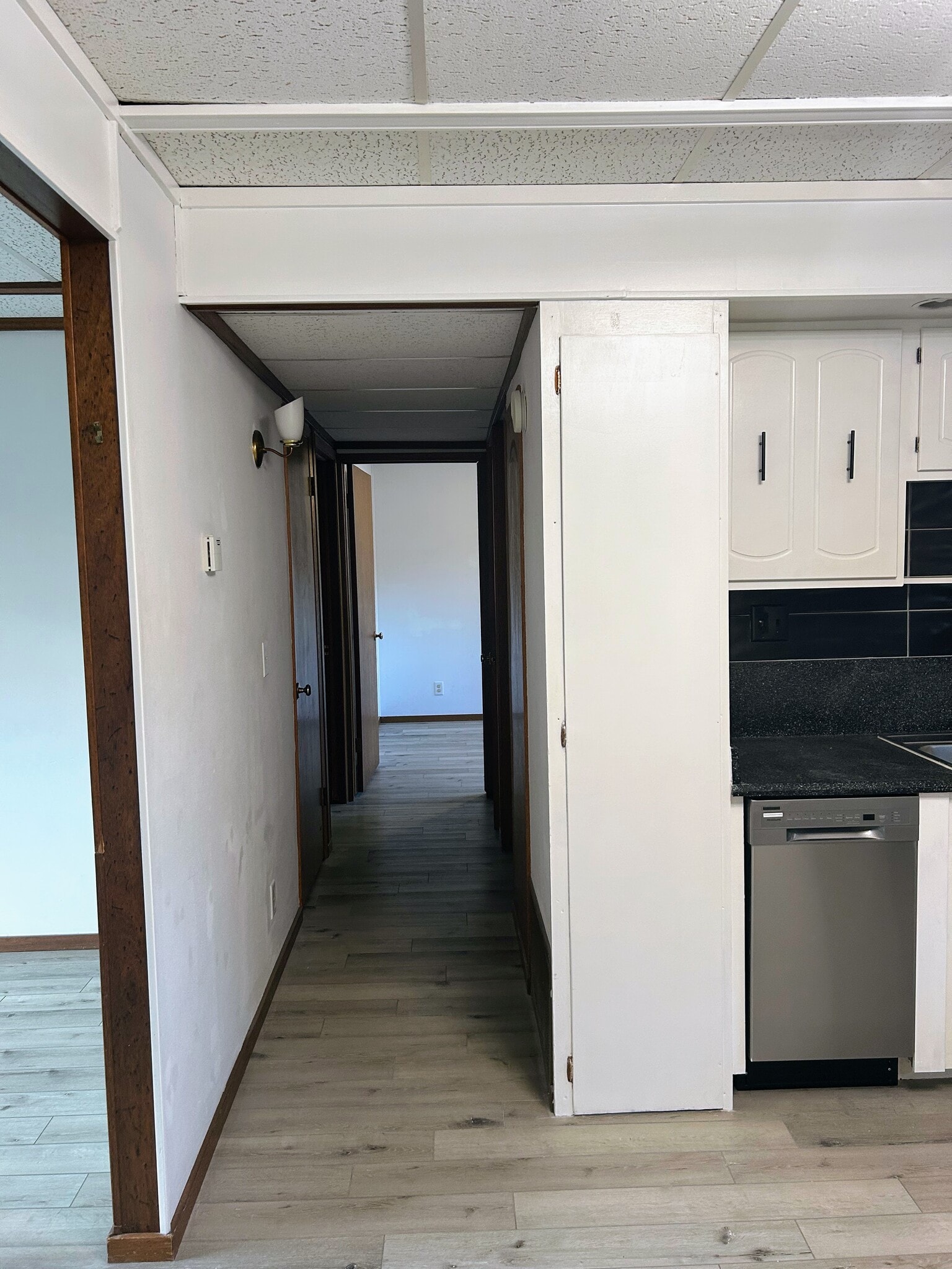 Building Photo - 1420 Maricopa Dr
