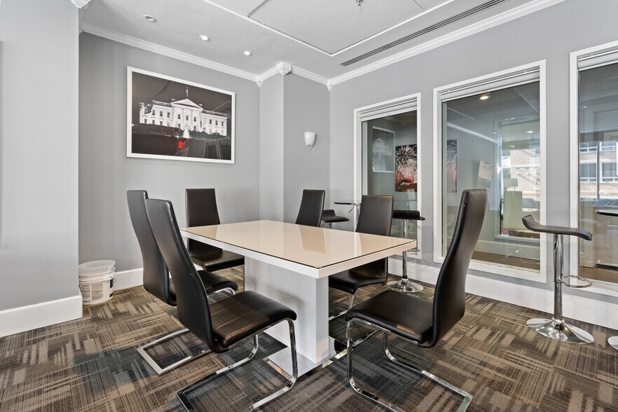 Community Room - 800 4th St SW