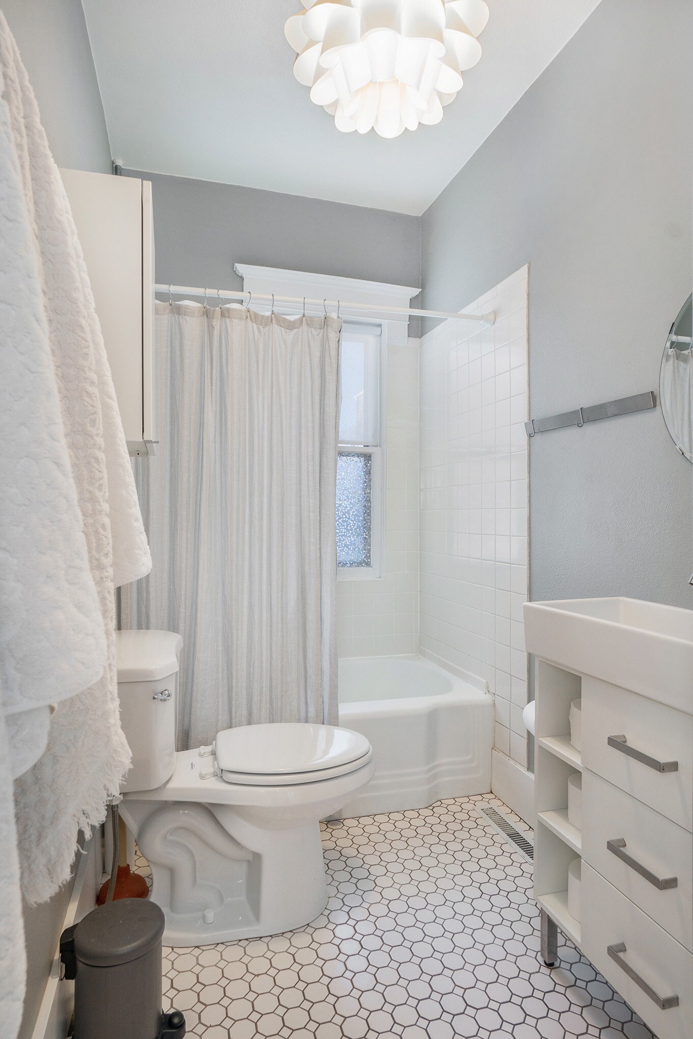 Building Photo - 515 West Mulberry Street