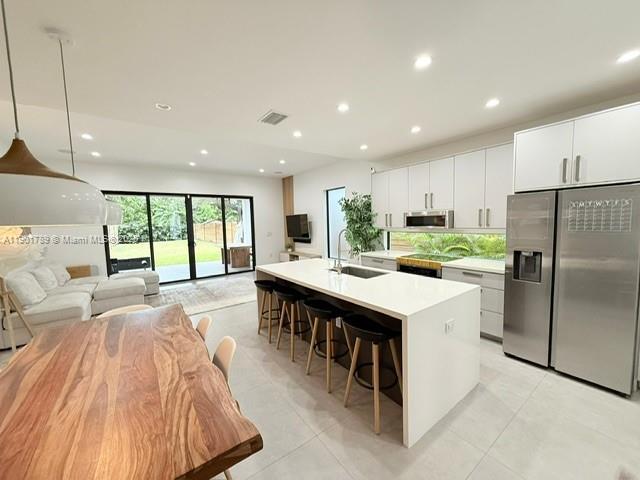 Building Photo - 8871 SW 28th St