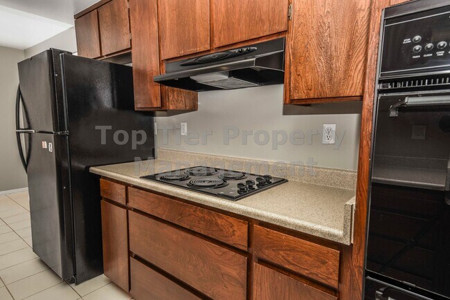 Building Photo - 117 Northcreek Cir