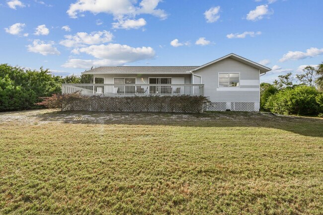 Building Photo - 7745 Manasota Key Rd