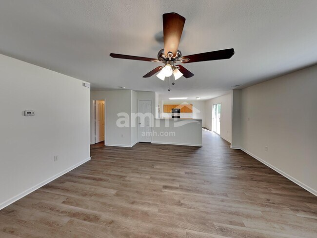 Building Photo - 10717 Pointer Ridge Dr