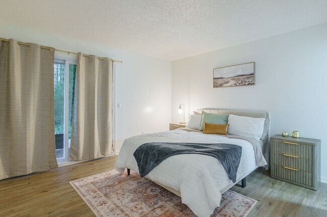 Building Photo - 134 Northwood Dr