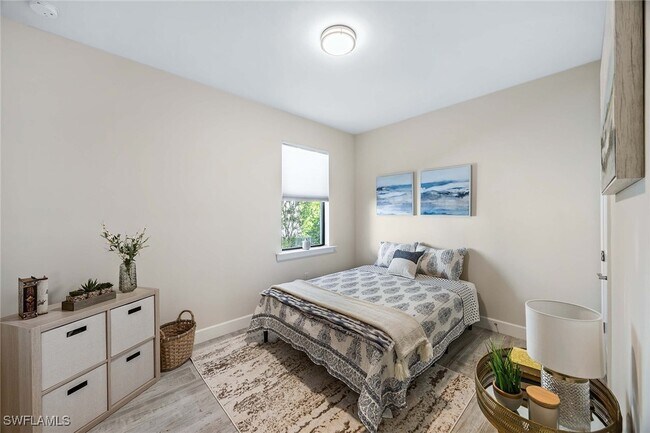 Building Photo - 6767 Pennyroyal Dr