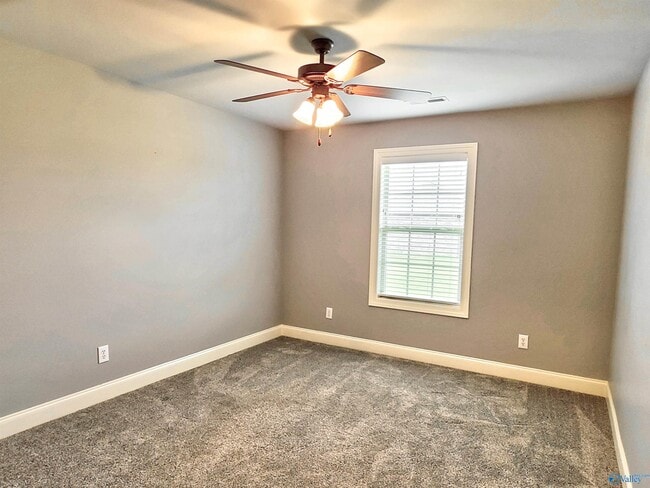 Building Photo - 13735 Callaway Dr
