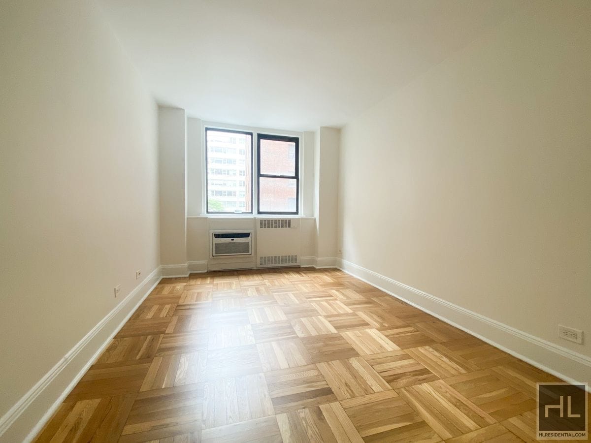 Building Photo - East 79th Street