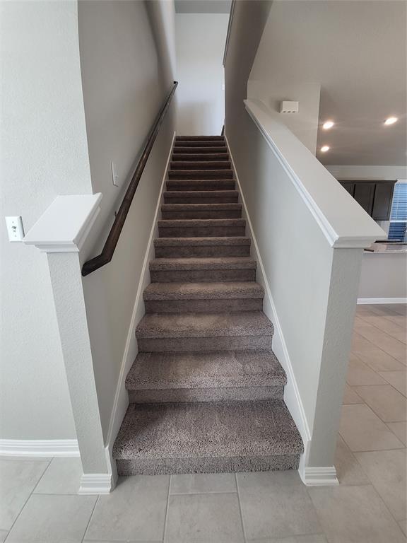 Building Photo - 345 Aqua Spgs Aly