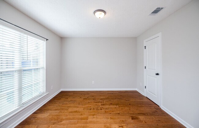 Building Photo - 1043 Wildfire Cir