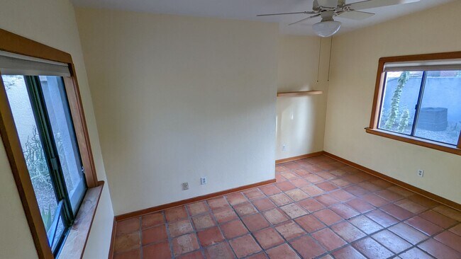 Building Photo - 1330 N Wilson Ave
