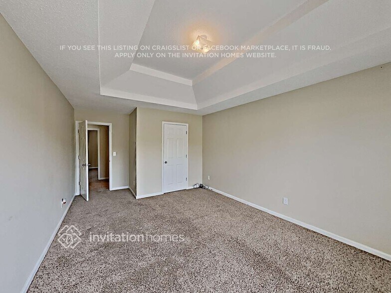 Building Photo - 1457 St George Pl