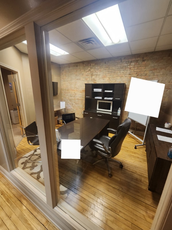 Building Photo - 9 Main St