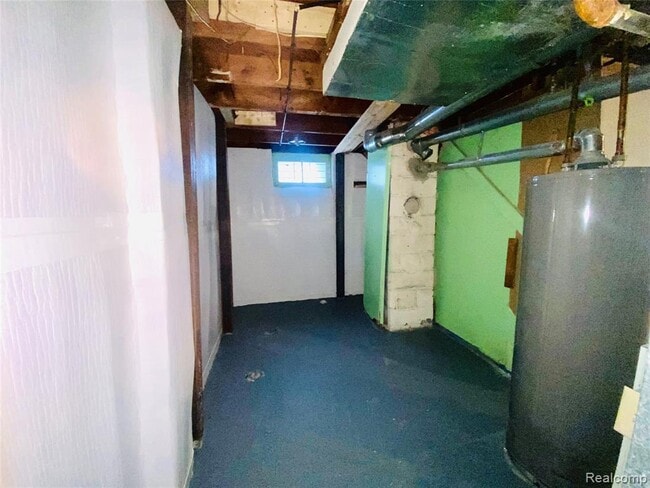 Building Photo - 15228 Lappin St