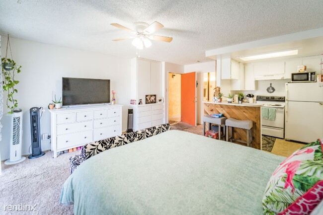 Primary Photo - Studio, 1 bath Apartment - 240 Iron Dr