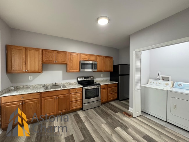 Building Photo - Spacious 4-Bed Move-In Ready Home in Balti...