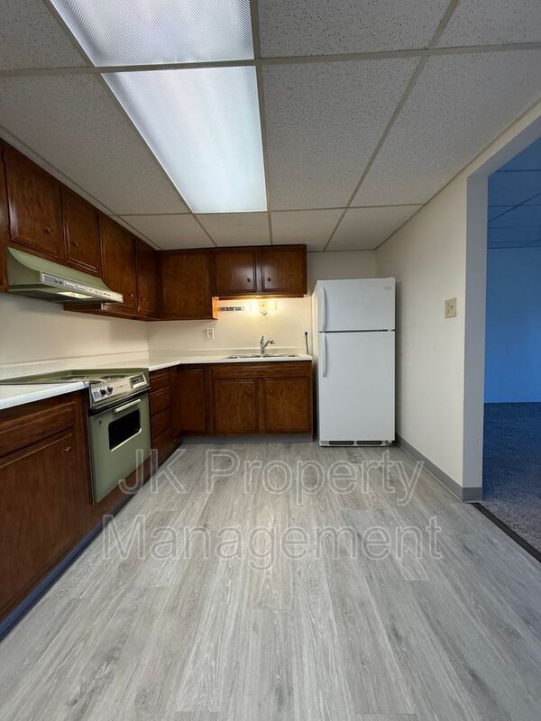 Building Photo - 1110 2nd Ave S