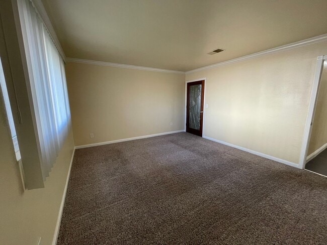 Building Photo - Welcome to this Charming Home in Antelope