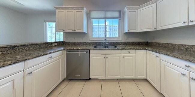 Building Photo - 15473 Gulf Blvd