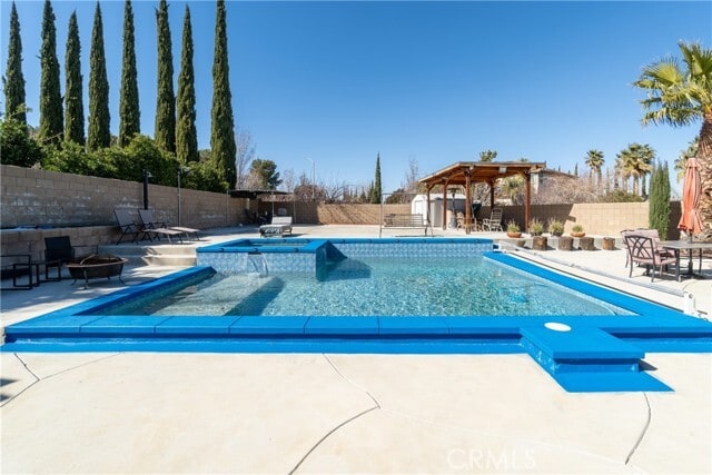Building Photo - 40947 Ridgegate Ln