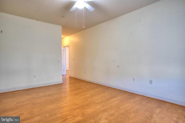 Building Photo - 4805 Mantlewood Way