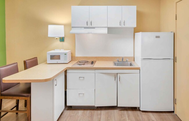 Building Photo - Furnished Studio-Salt Lake City - Sugar House