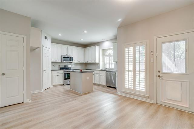 Building Photo - 5721 Starboardway Dr