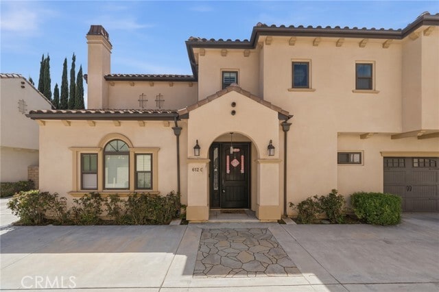 Building Photo - 612 S 2nd Ave