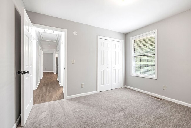 Building Photo - 1703 Winding Way Dr