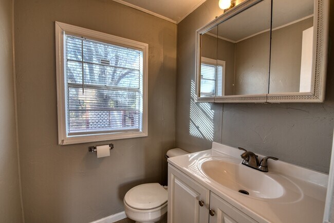 Building Photo - 2469 NW 36th Terrace