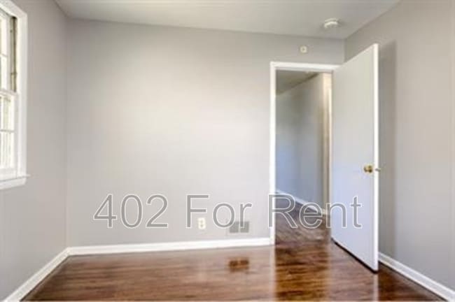 Building Photo - 5120 N 48th St