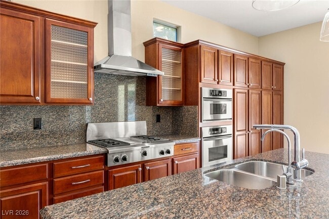 Building Photo - 17 Morninglow Pass