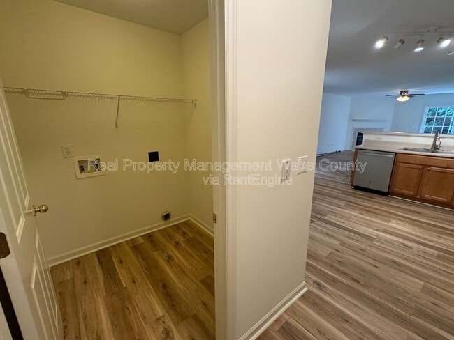 Building Photo - 2617 Vega Ct