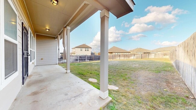 Building Photo - 5911 Akin Glen