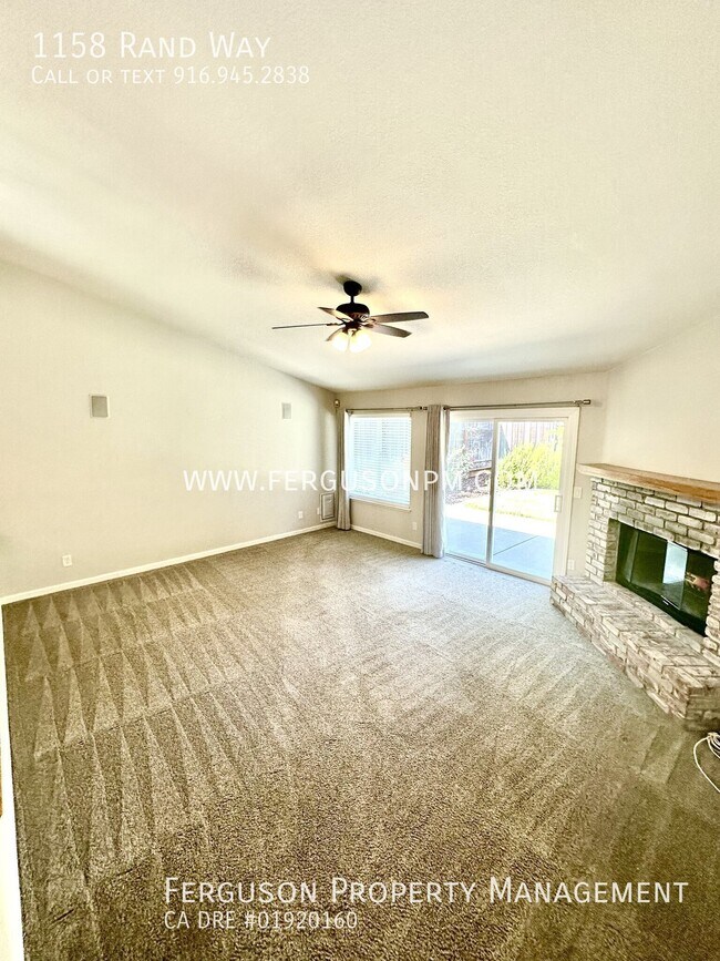 Building Photo - 1158 Rand Way