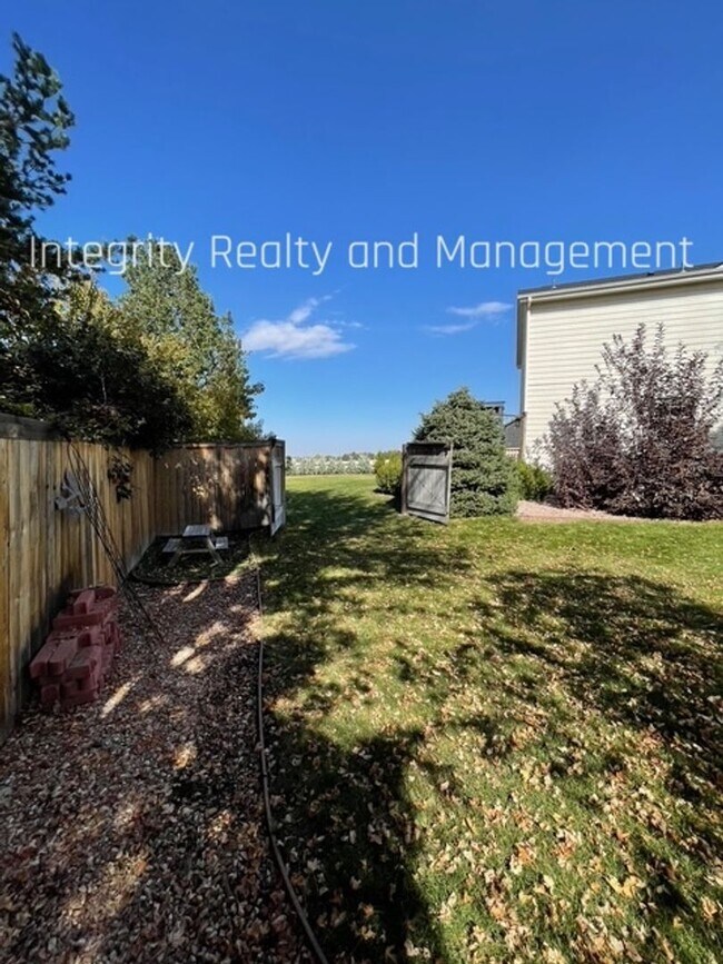 Building Photo - 8551 S Mallard Pl