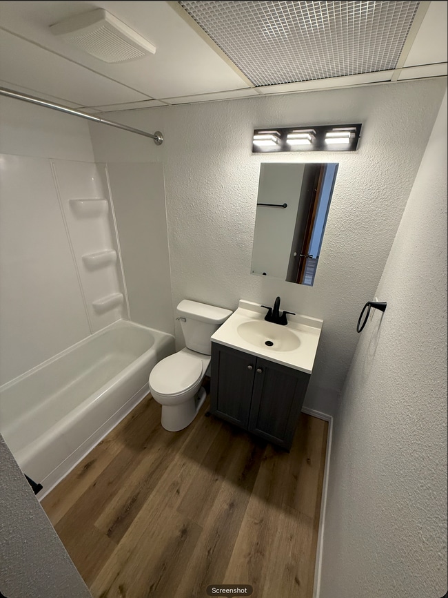 Building Photo - Seward Apartments