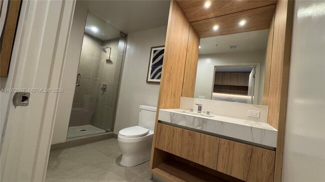 Building Photo - 11 NE 6th St