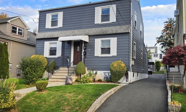 Primary Photo - 238 High St