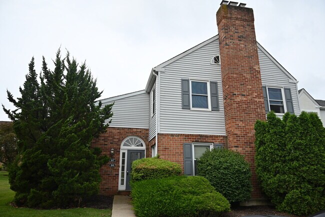 Building Photo - 167 William Penn Dr