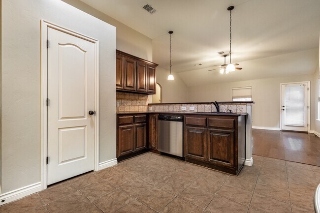 Building Photo - 2609 NW 183rd St
